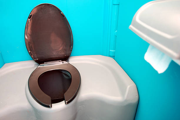 Portable Toilet Options We Offer in Hendron, KY
